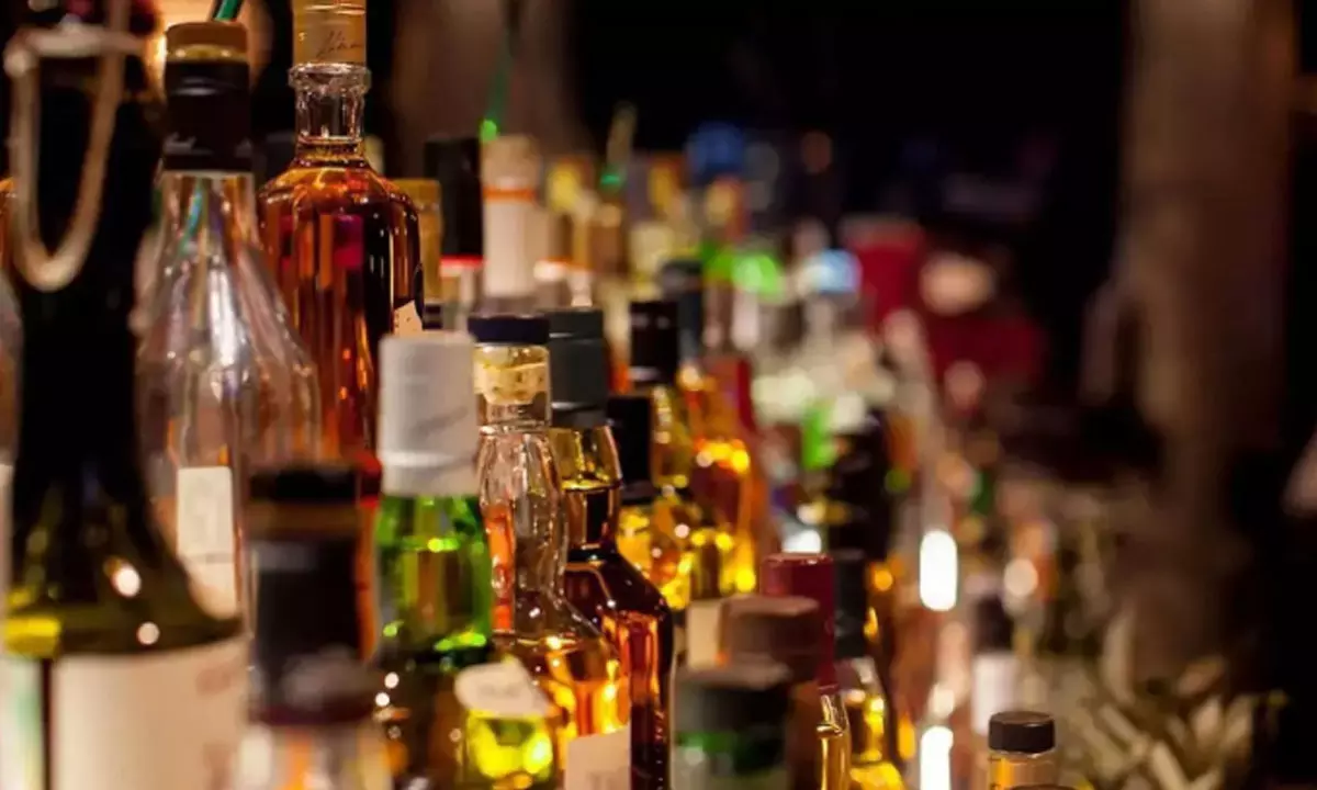 లిక్కర్ కేసులో నిందితులకు మళ్లీ షాక్.. ఏమైందంటే...?