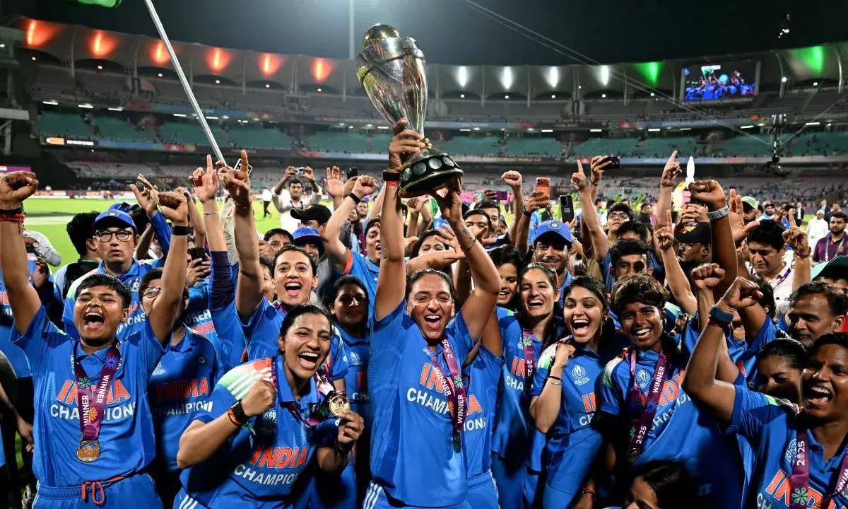 125 కోట్లు కాదు.. 51 కోట్లు.. మ‌హిళ‌ల జ‌ట్టుకు బీసీసీఐ న‌జ‌రానా