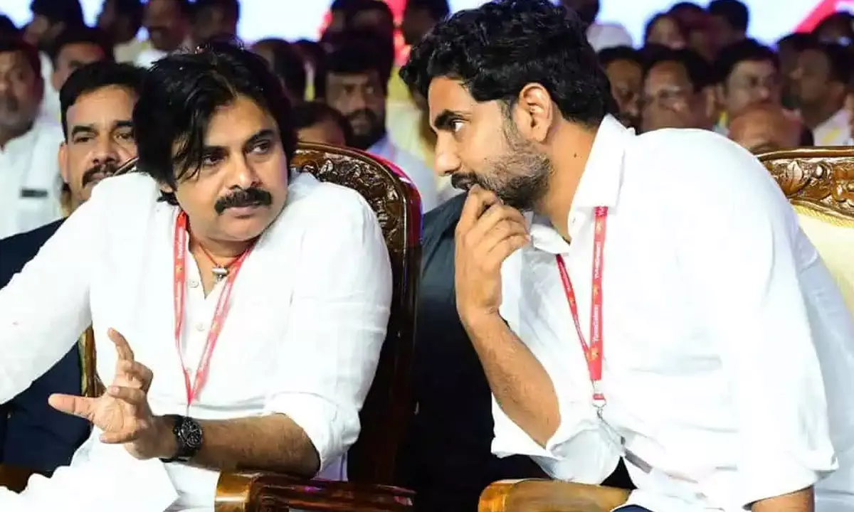 పవన్ వర్సెస్ లోకేశ్.. వైసీపీ కోరుకున్నది ఇదే కదా?