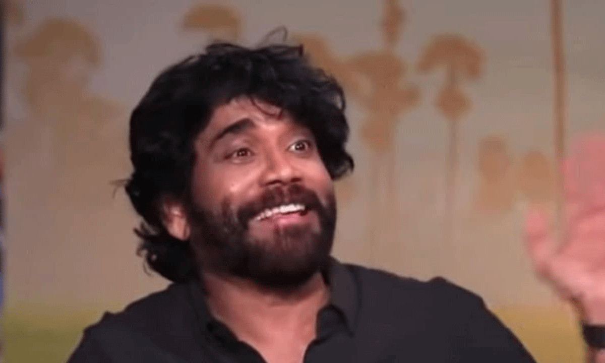 నాగార్జున ఛాన్సిచ్చినా పెద్ద డైరెక్ట‌ర్ మోకాల‌డ్డాడు