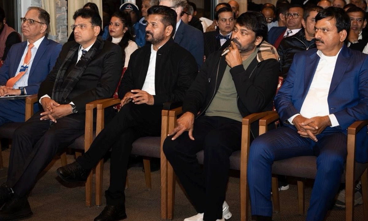 స్విట్జర్లాండ్‌లో మెగాస్టార్ తో రేవంత్ రెడ్డి.. ఎందుకంటే..