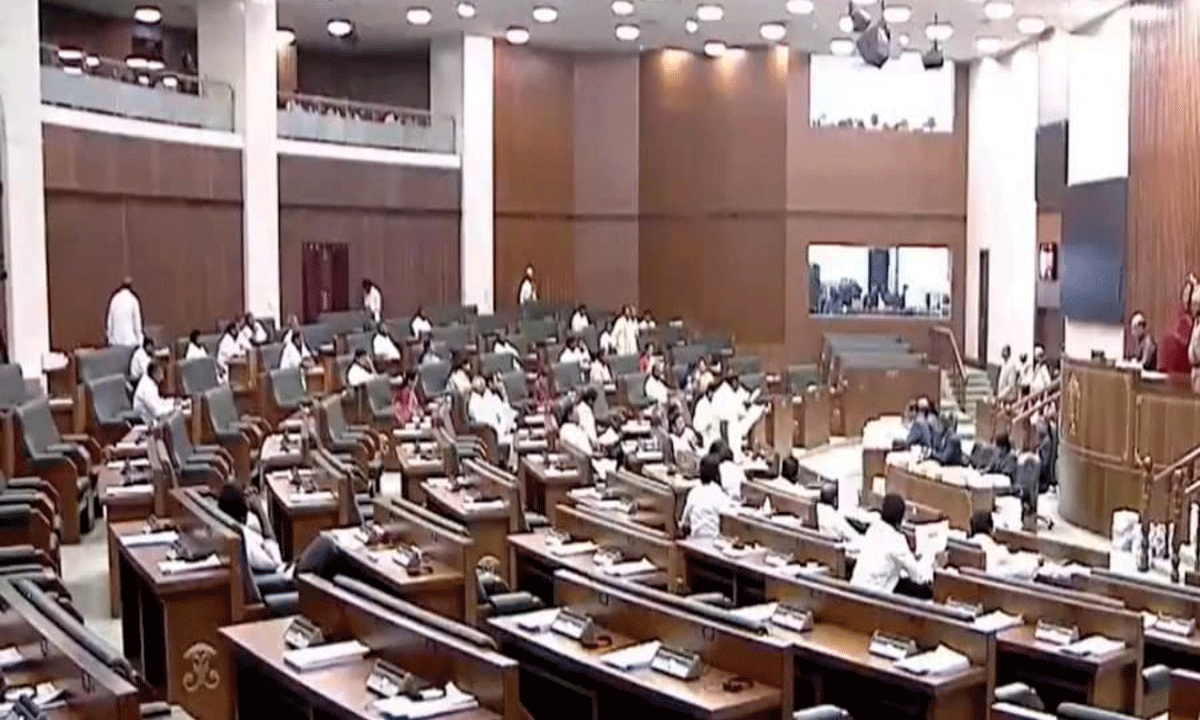 ఏపీ అసెంబ్లీ హిస్టరీలోనే ఫస్ట్ టైమ్!