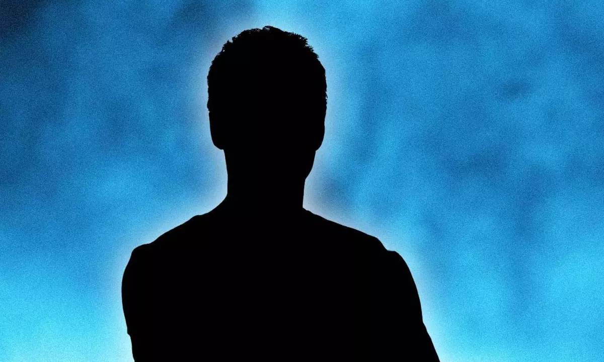 తెలుగు హీరోల‌కు చిక్క‌ని యంగ్ డైరెక్ట‌ర్‌!