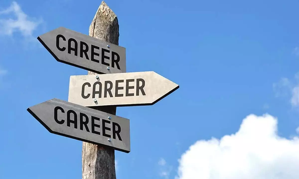 కెరీర్‌కు గడువు ఉందా? సీనియర్ స్టార్స్ చెబుతున్న కొత్త సమాధానం!