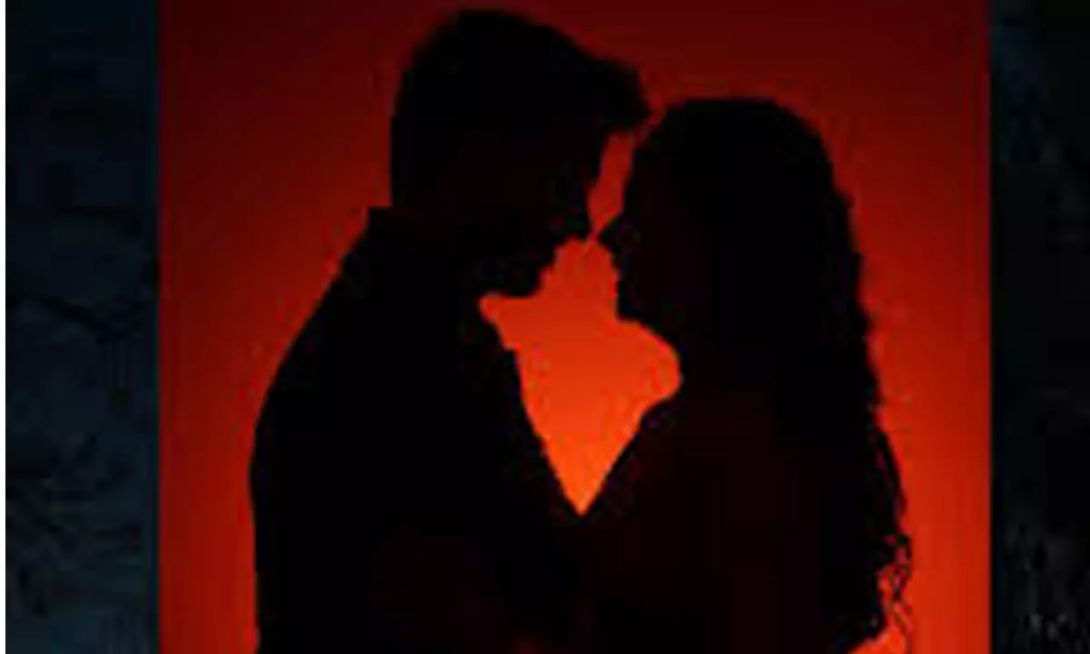 వాలెంటైన్స్ డే స్పెషల్: ఇప్పటికైనా ఈ రూమర్డ్ జంటలు నోరు విప్పుతాయా?