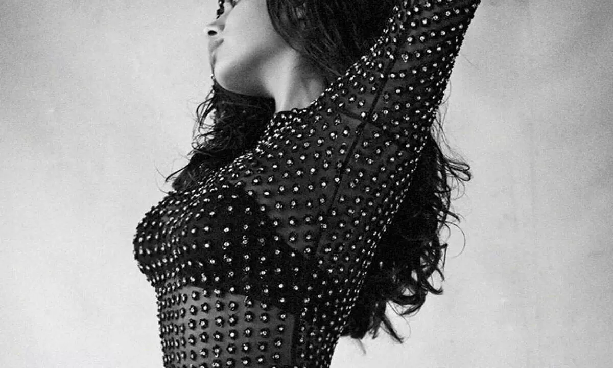 AA22xA6: మరో బాలీవుడ్ బ్యూటీ.. అట్లీ మ్యాజిక్ మామూలుగా లేదుగా!