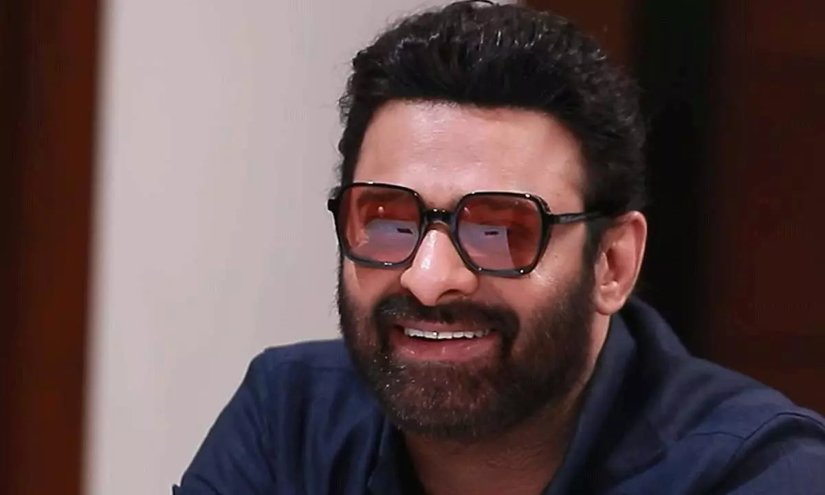 ప్ర‌భాస్ గురించి 10 మంది కోస్టార్స్ కాంప్లిమెంట్లు