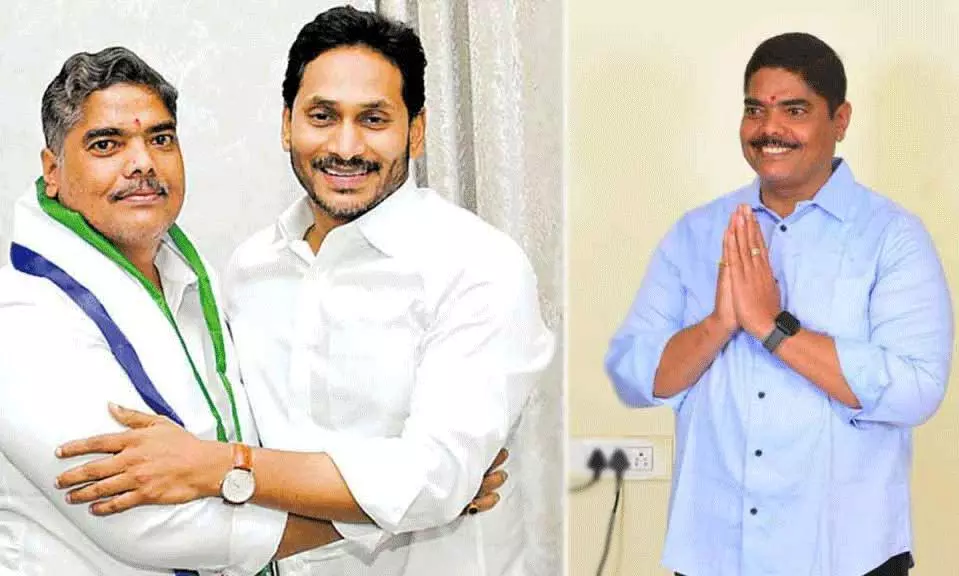 జగన్ దేవుడంటూ...ఎమ్మెల్సీ వ్యాఖ్యలు