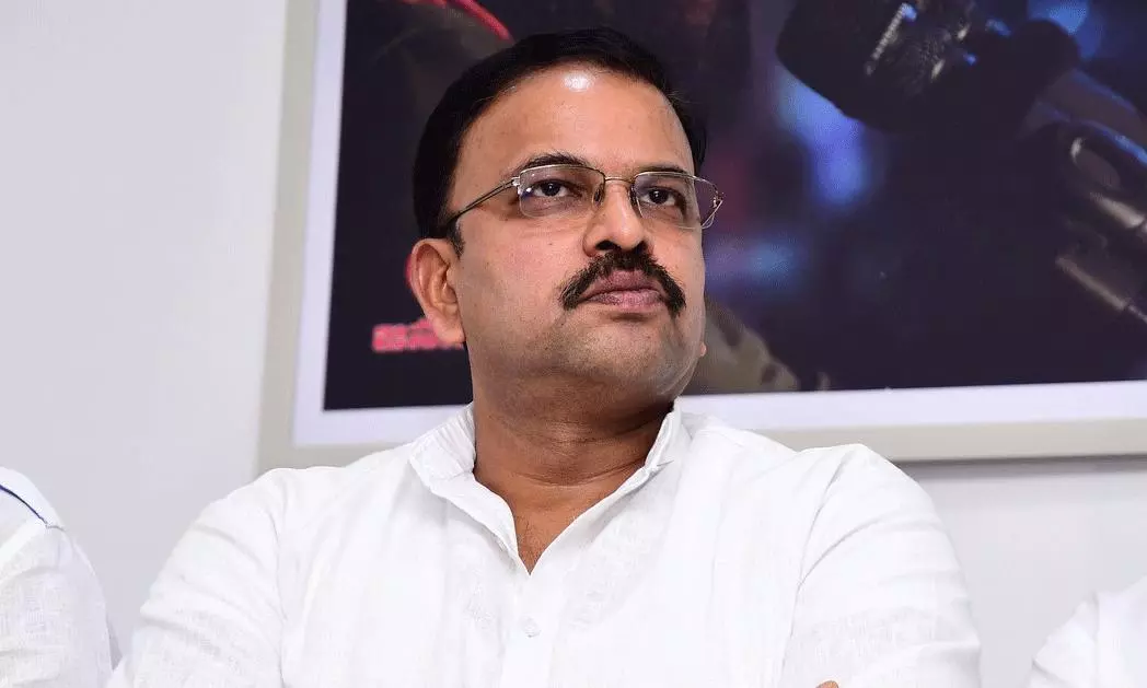 కొత్త జాబ్ లోకి జేడీ... పాలిటిక్స్ కి గుడ్ బై ?