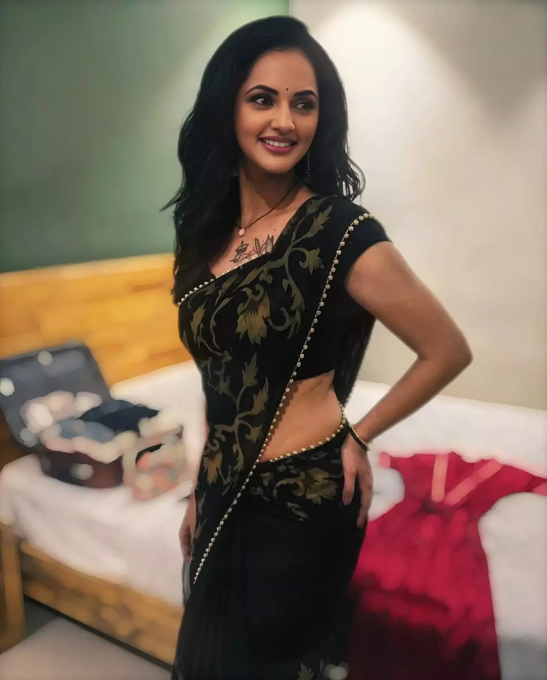 Jyoti Poorvaj’s Timeless Elegance in Black