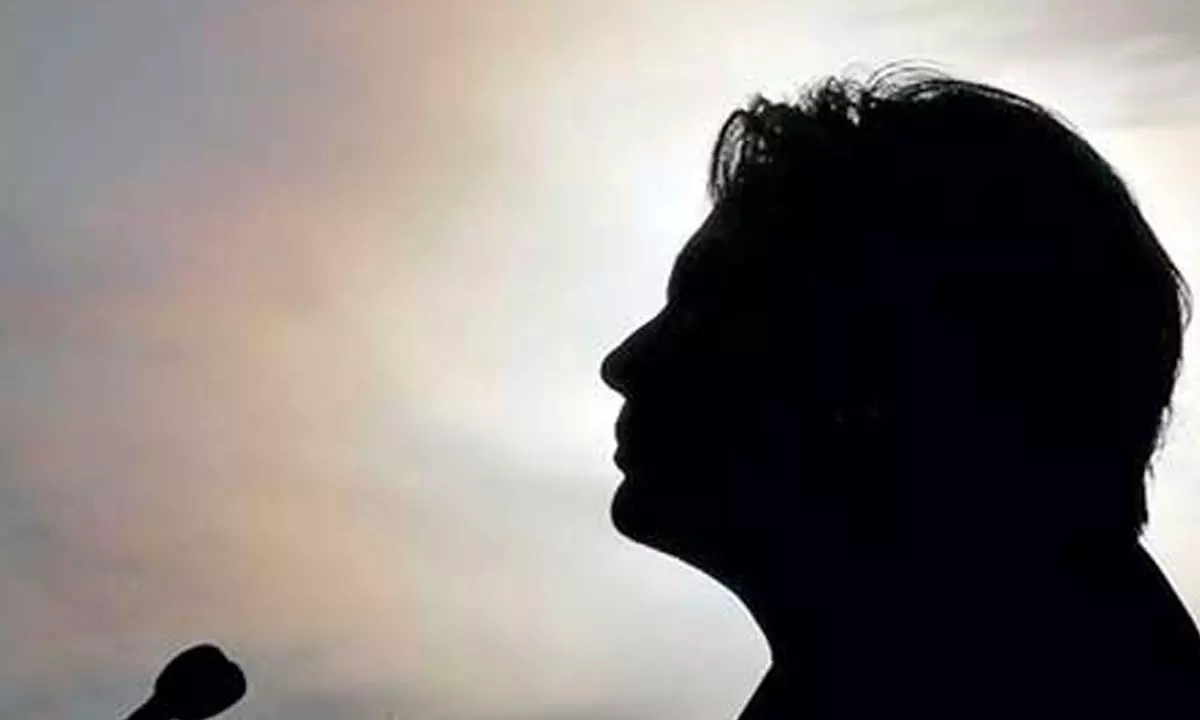 ఖరీదైన చోరీ: ఎమ్మెల్యే నివాసంలో దుండగుల బీభత్సం