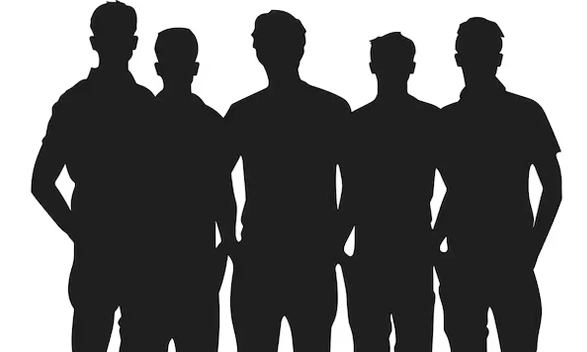 టాలీవుడ్ మోస్ట్ అండ‌ర్ రేటెడ్ హీరోలు ఎవ‌రు?