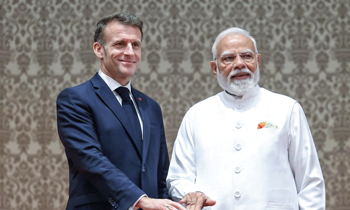 ఎవరెస్ట్ నే దాటే హెలికాప్టర్లు- మేడ్ ఇన్ ఇండియా  బ్రాండ్