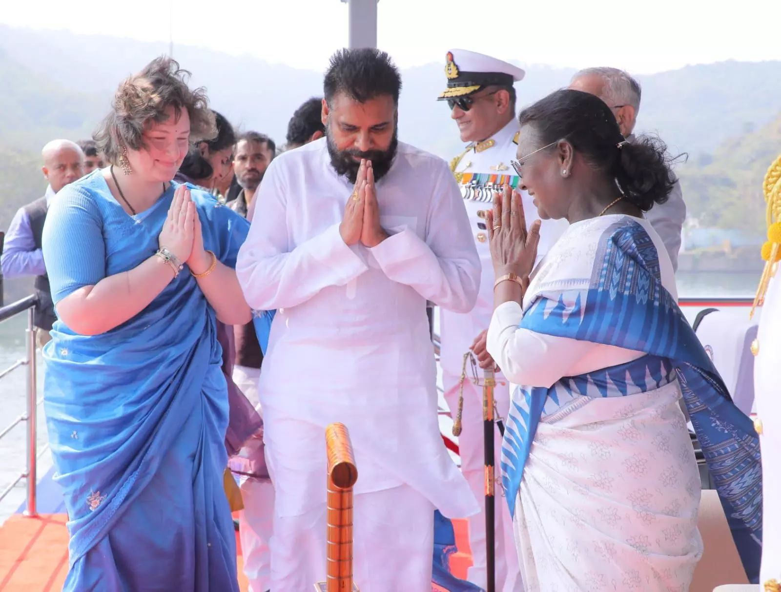 President Droupadi Murmu Marks Strategic Naval Display at Visakhapatnam Event