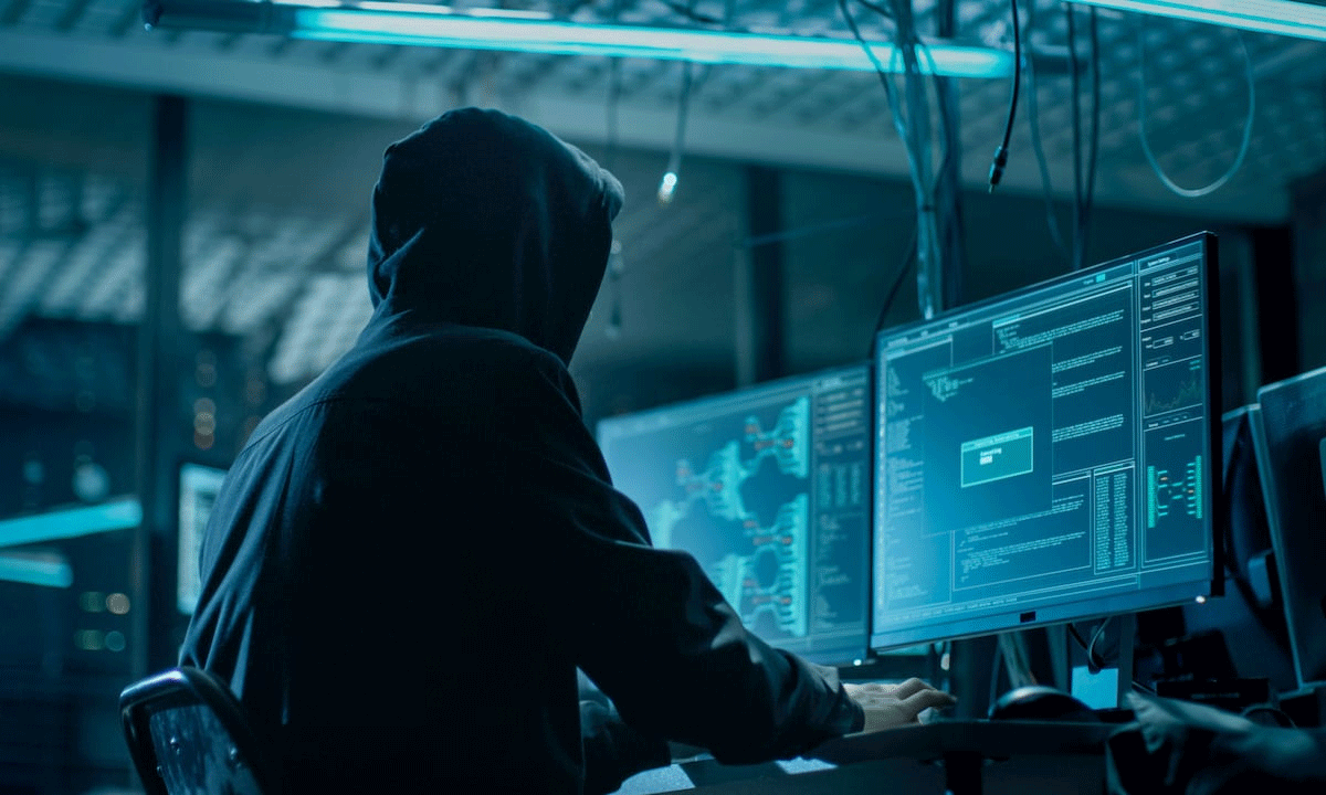 స్కామ్ అంటే ఇదేరా బాబూ.. రూ.13 వేల కోట్లు కొల్లగొట్టారు