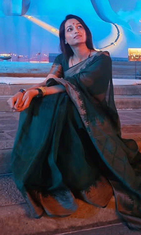 Srinidhi Shetty Finds Divine Sanctuary on Mahashivaratri 2026