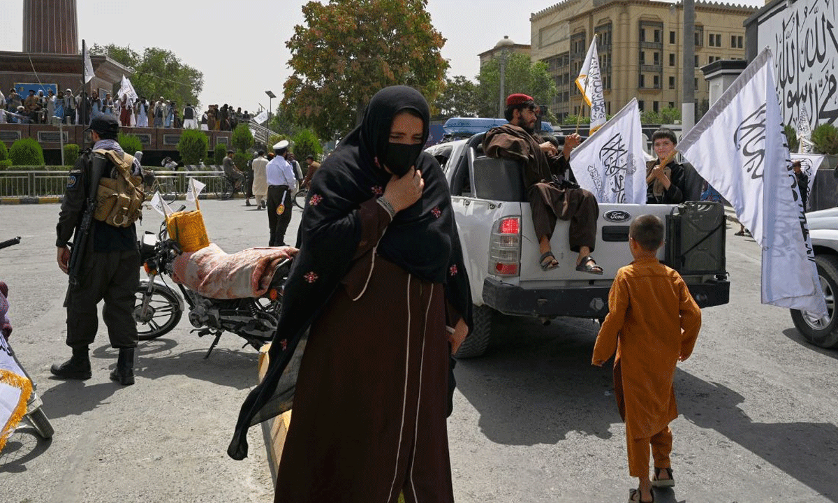 భార్యను పిల్లలను కొట్టేందుకు కొత్త చట్టం