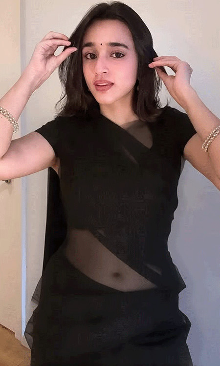 Nuveksha’s Elegant Black Look Sets the Internet Ablaze