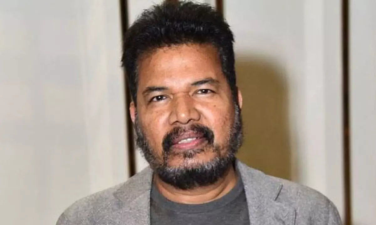 ట్రెండీ స్టోరి: భారీ బ‌డ్జెట్‌తో రోబో శంక‌ర్ మ‌ళ్లీ మ‌ళ్లీ జూదం!