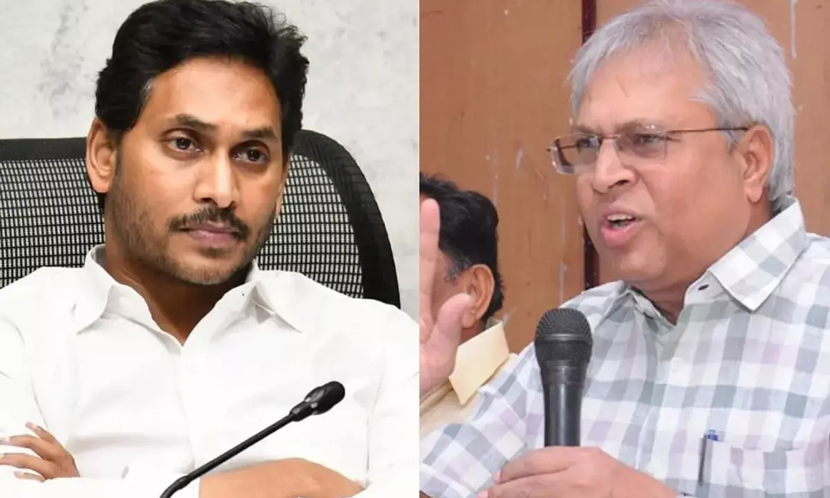 ఉండవల్లి కోసం జగన్ ఉడుం పట్టు ?