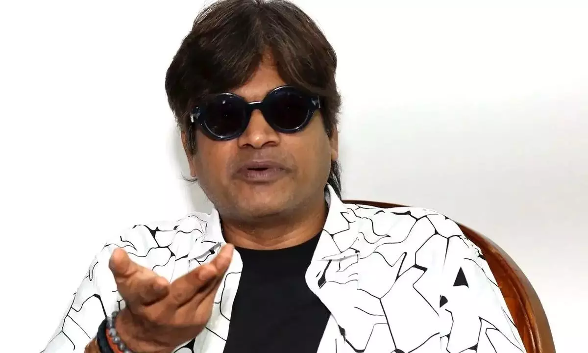 హ‌రీష్ శంక‌ర్ కు మ‌హేష్ దొర‌కాలంటే?