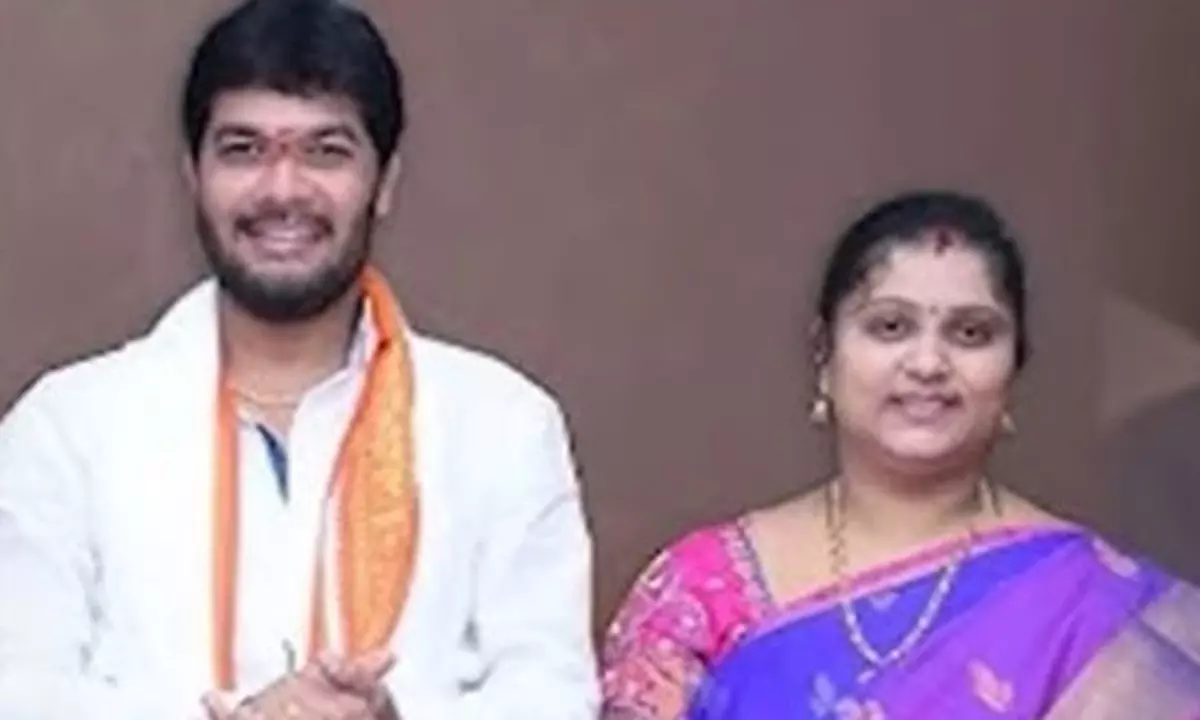 ఎమ్మెల్సీ అనంతబాబు భార్య విచారణ.. తెరపైకి మరికొందరి పేర్లు!!