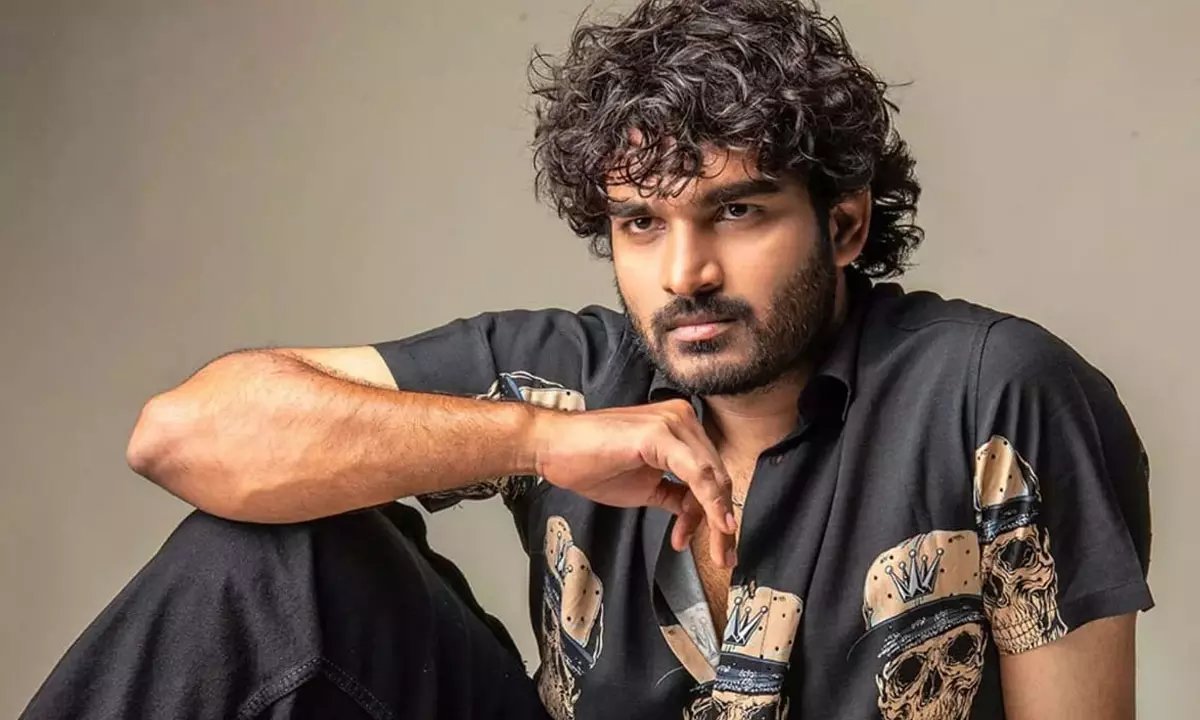 అబ్బవరం డెబ్యూ సిరీస్.. ఇదేదో గట్టి ప్లానే..