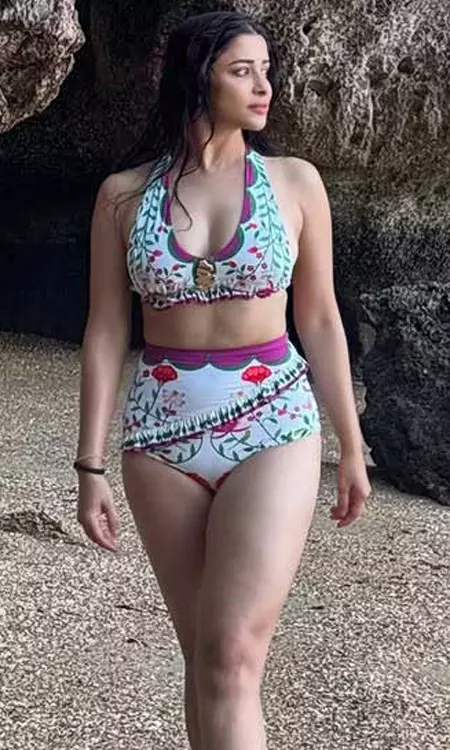 Nyra Banerjee Fashion Game Is Unmatched