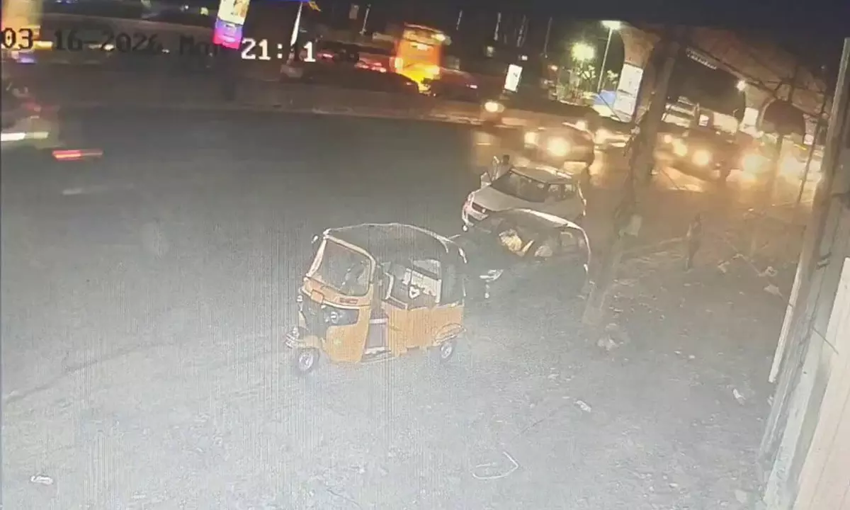 కూకట్ పల్లి దోపిడీ వెనుక అసలు ట్విస్ట్.. రూ. కోటి అనుకుంటే రూ. 21 కోట్లు ఎంటీ కథ..