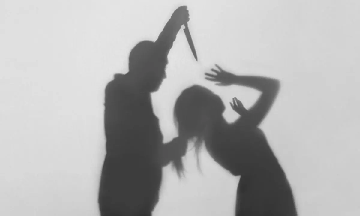 ప్రేమించి పెళ్లి చేసుకున్నాడు.. ఏడాదిలోనే చంపేశాడు