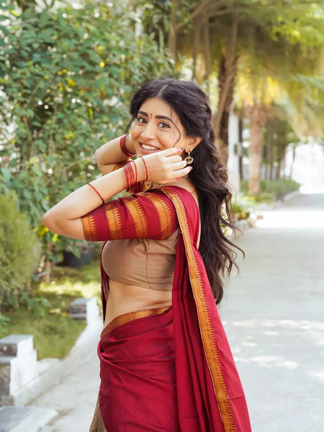 Rashi Singh Celebrates Ugadi with Grace and Tradition