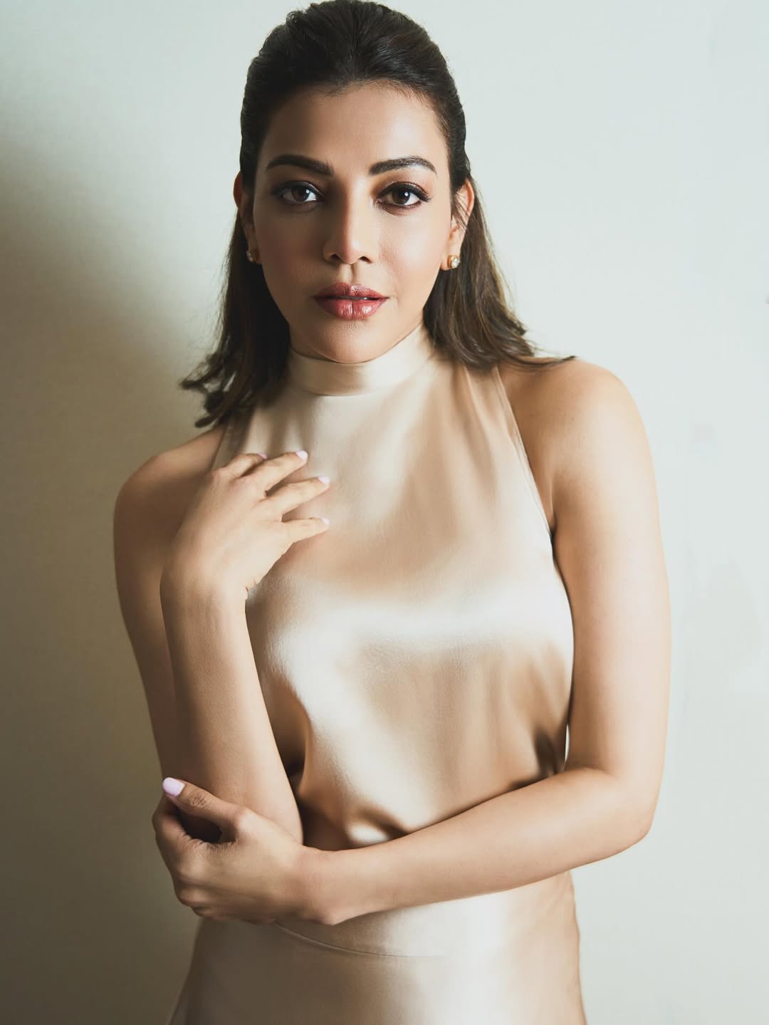 Kajal Aggarwals Glam Look Goes Viral