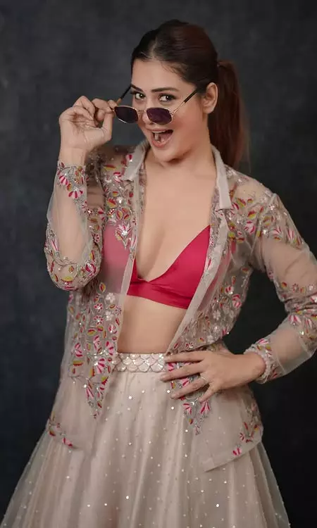 Payal Rajput Stuns in Glamorous Ethnic-Chic Photoshoot