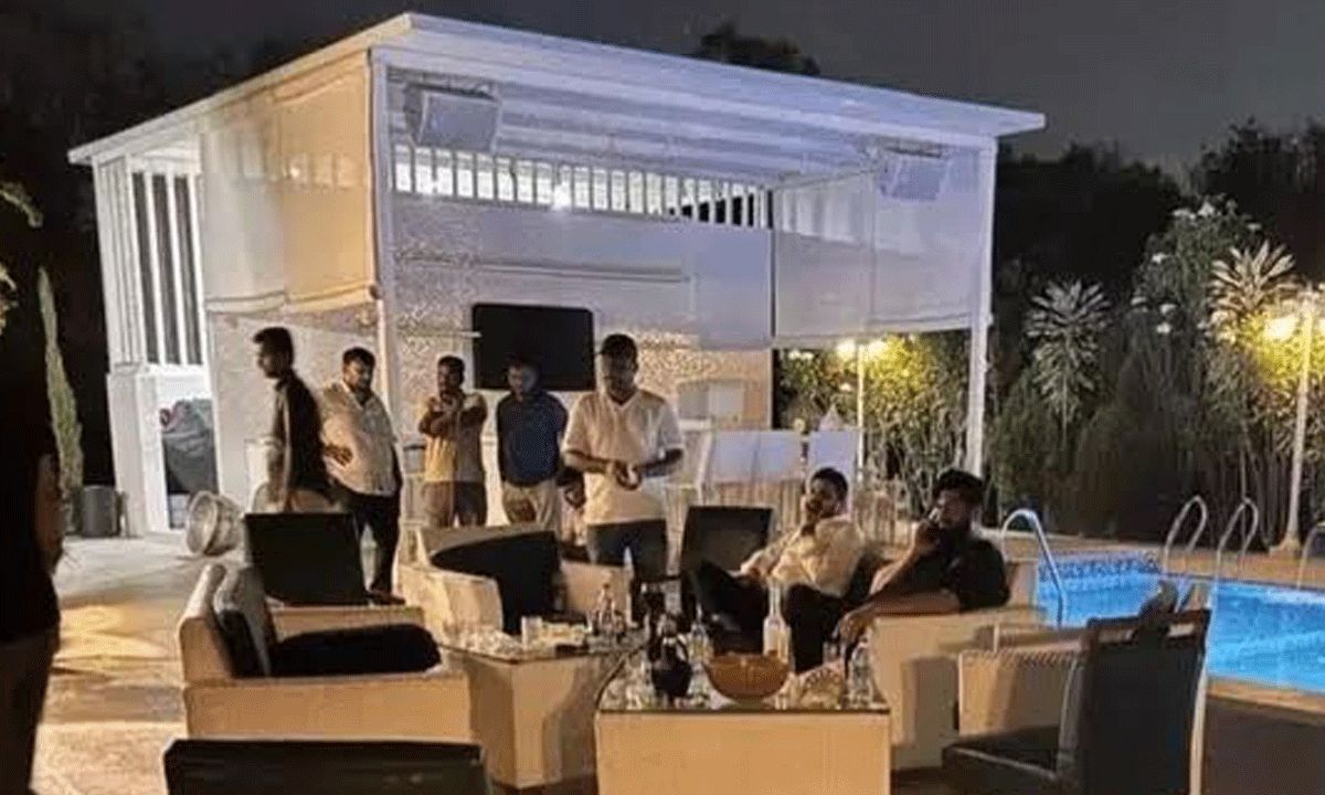 నాటు కోళ్ల వ్యాపారి నుంచి టెకీ.. అంతర్జాతీయ మాఫియా వరకు.. మొయినాబాద్ కేసులో వీడని మిస్టరీ..