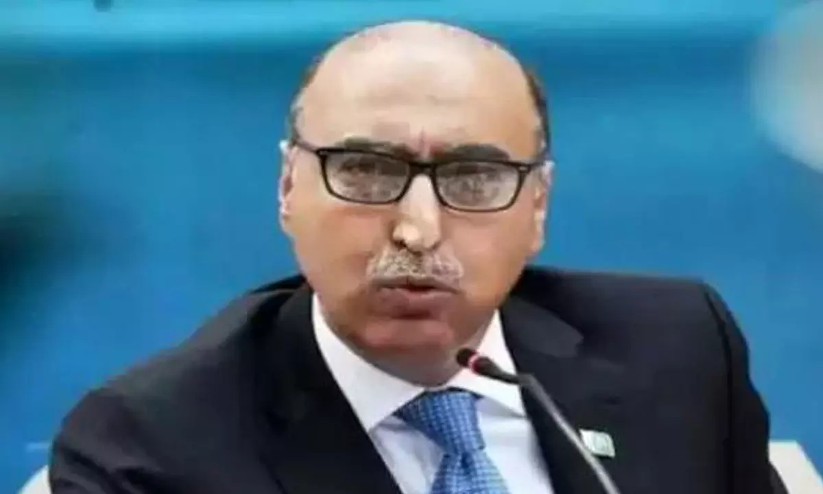 ముంబై, ఢిల్లీపై అణు దాడి తప్పదు.. పాకిస్థాన్ మాజీ రాయబారి వ్యాఖ్యలపై దుమారం