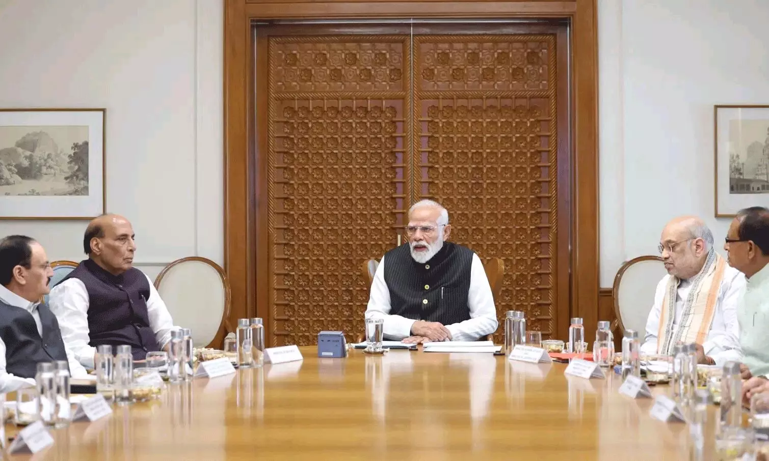 సీన్ మారుతోంది...సీరియస్ గా కేంద్రం