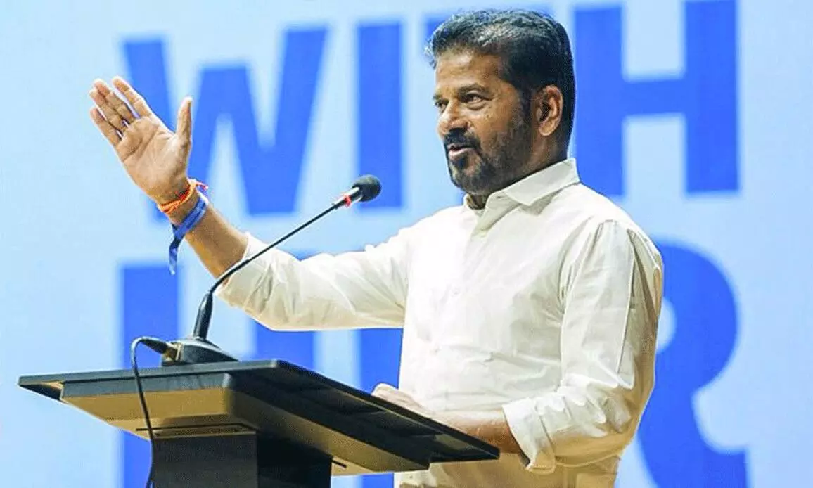 తల్లిదండ్రుల కోసం జీతంలో కోత!.. ప్రభుత్వ ఉద్యోగుల బ్యాంక్ ఖాతాల్లో కట్ కాబోతున్న ఆ సొమ్ము ఎవరికి?