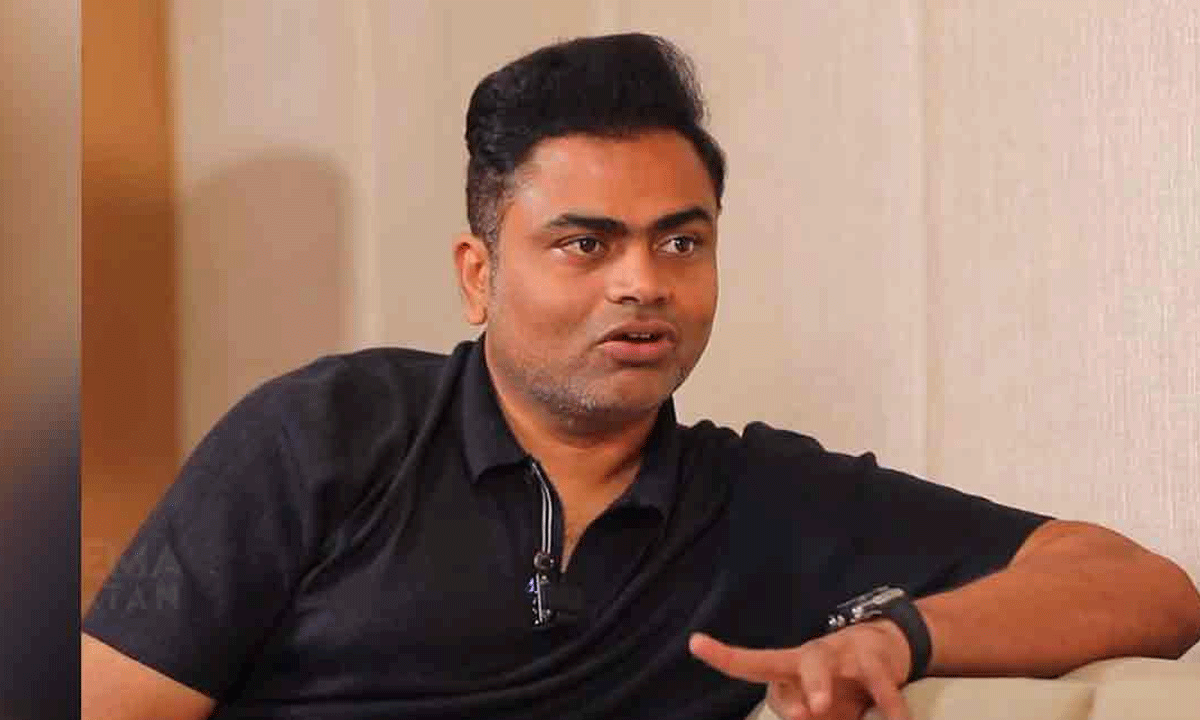 బాలీవుడ్ స్టార్ తో వంశీపైడిప‌ల్లి ముహూర్తం ఫిక్స్!