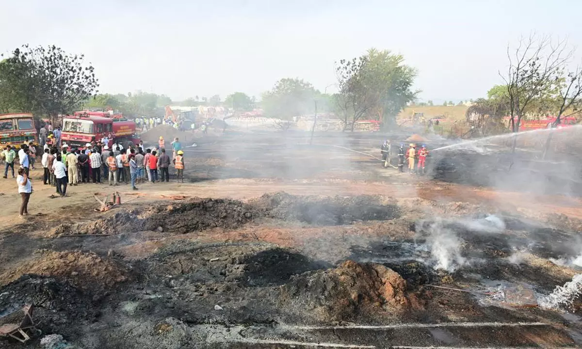 పైపుల దగ్ధంపై సిట్! వరుస ఘటనలతో సర్కార్ షాకింగ్ డెసిషన్?