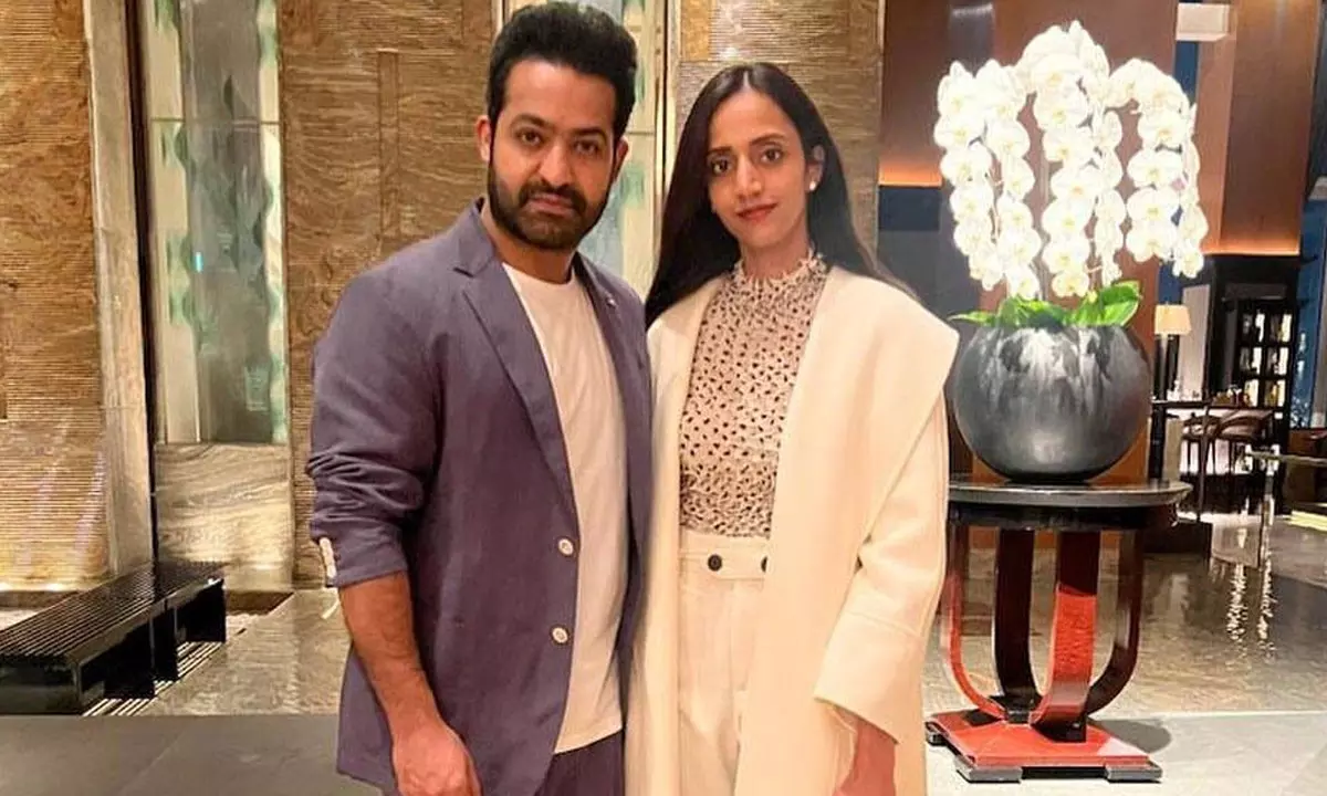 భార్య ప్రణతి బర్త్‌డే స్పెషల్.. ఎవరూ ఊహించని సర్ప్రైజ్ ప్లాన్ చేసిన ఎన్టీఆర్..