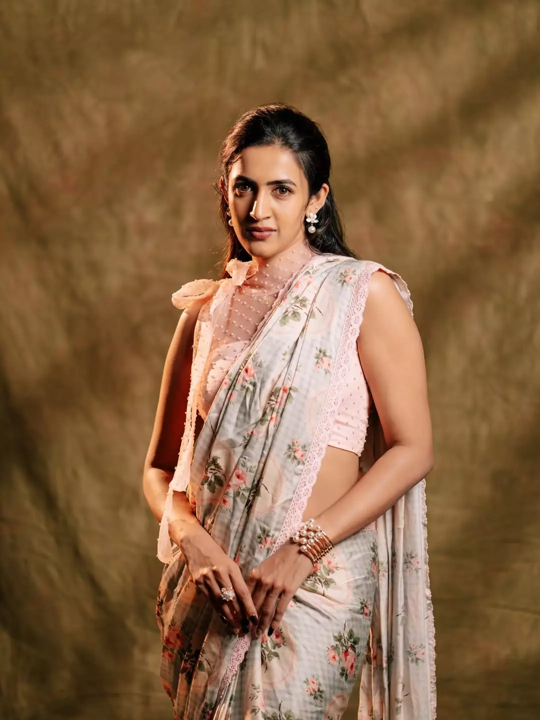 Blooming Grace: Niharika Konidela’s Serene Saree Look
