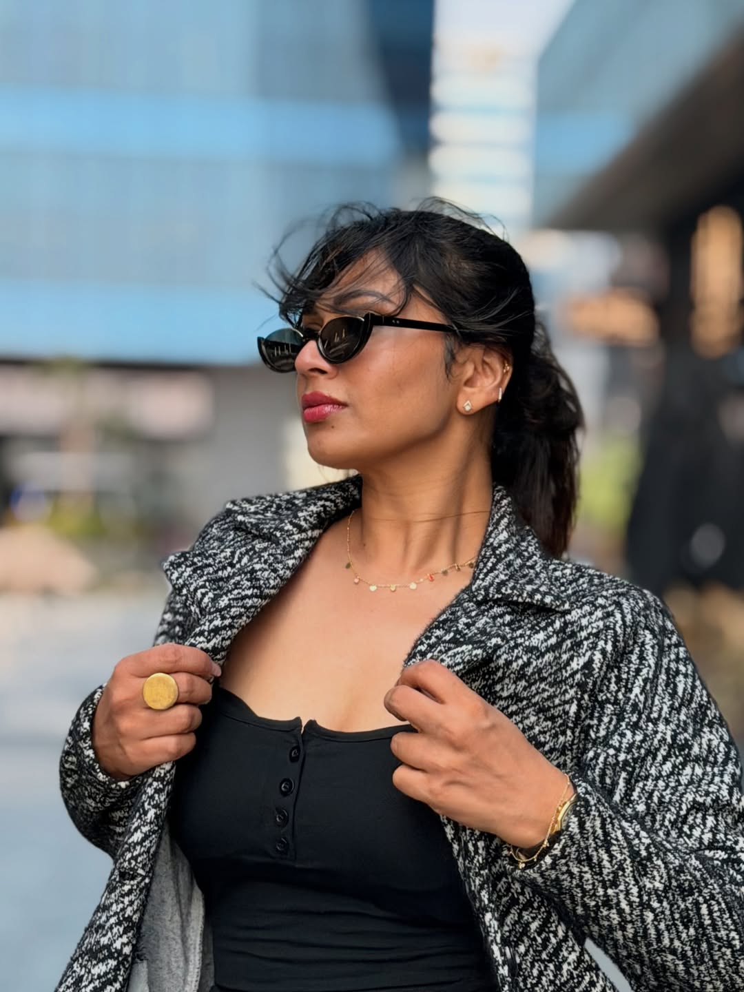 Inaya Sulthana Enjoys Happy Vibes