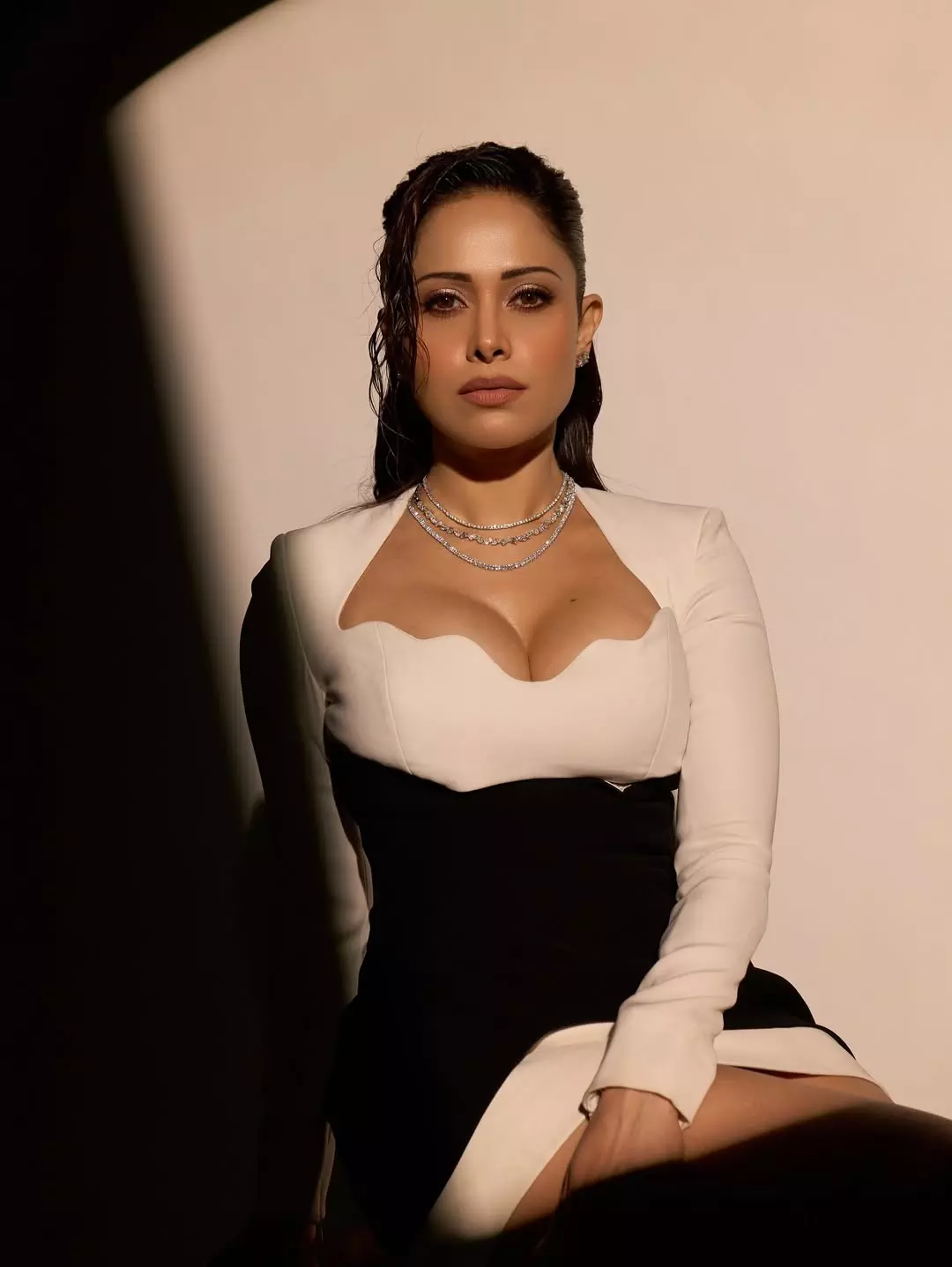 Nushrratt Bharuccha Knows How to Steal the Spotlight