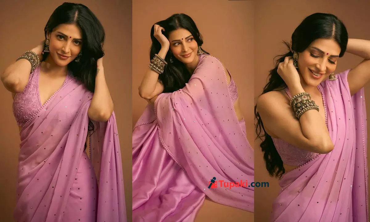 చీరకట్టులో దేవకన్యను తలపిస్తున్న శృతిహాసన్.. ఆ సెంటిమెంట్ ను బ్రేక్ చేసిందా?