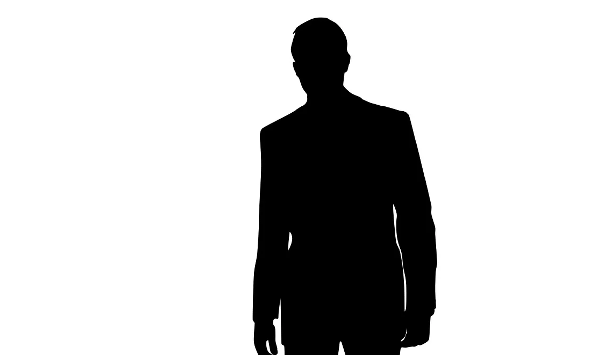 ఆక‌తాయి హీరోలో అనూహ్య మార్పులు.. కార‌ణం తెలిస్తే షాక్!