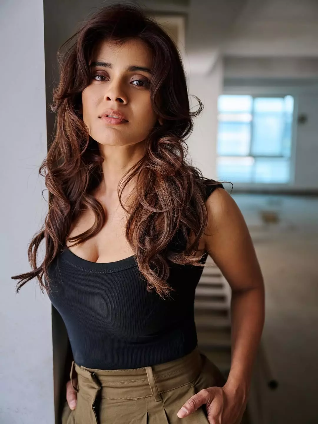 Hebah Patel’s Chic and Subtle Style Statement