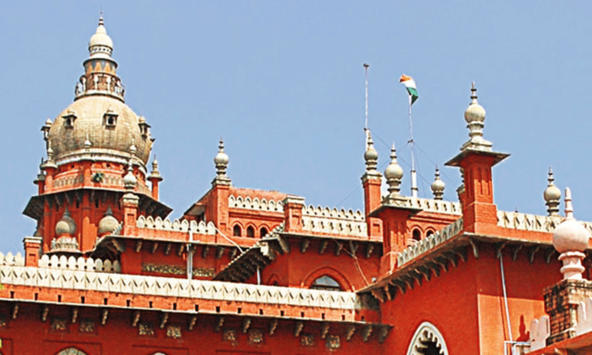 మంత్రివర్గ నిర్ణయానికి గవర్నర్ నో చెప్పకూడదన్న మద్రాస్ హైకోర్టు