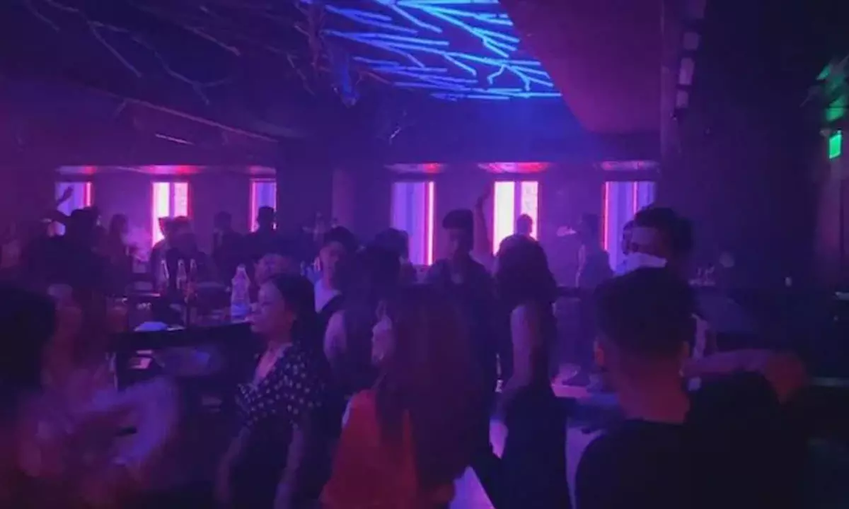 కొండాపూర్ పబ్ లో డ్రగ్స్ గబ్బు.. ఈసారి 8 మందికి పాజిటివ్