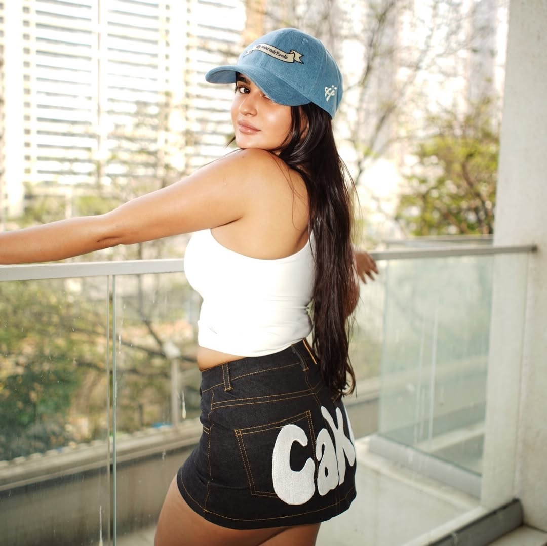 Prakriti Pavani Turns Up the Heat in Effortless Chic Style Prakriti Pavani Turns Up the Heat in Effortless Chic Style