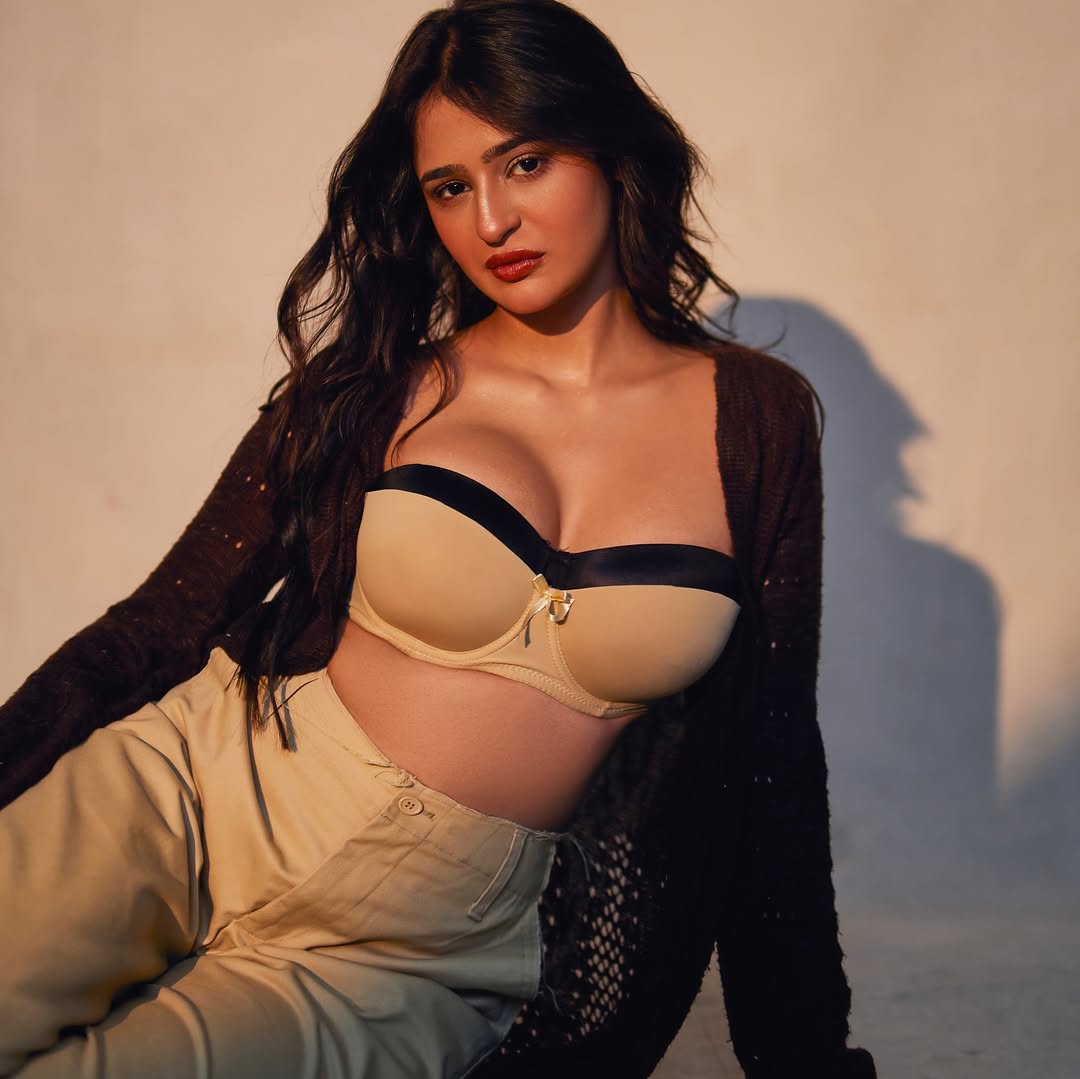 Prakriti Pavani Turns Up the Heat in Effortless Chic Style